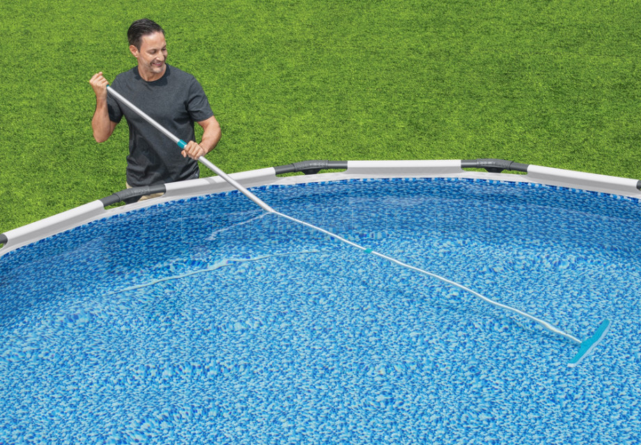 ٸ    Bestway 58280 AquaBroom (   30 )