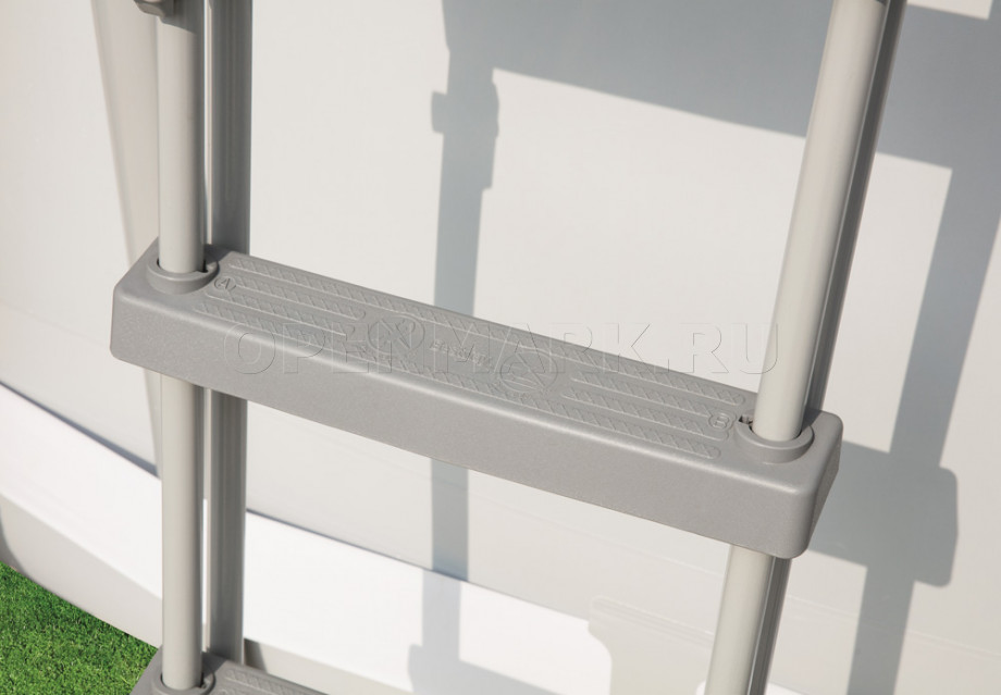  Bestway 58330 Pool Ladder     107 