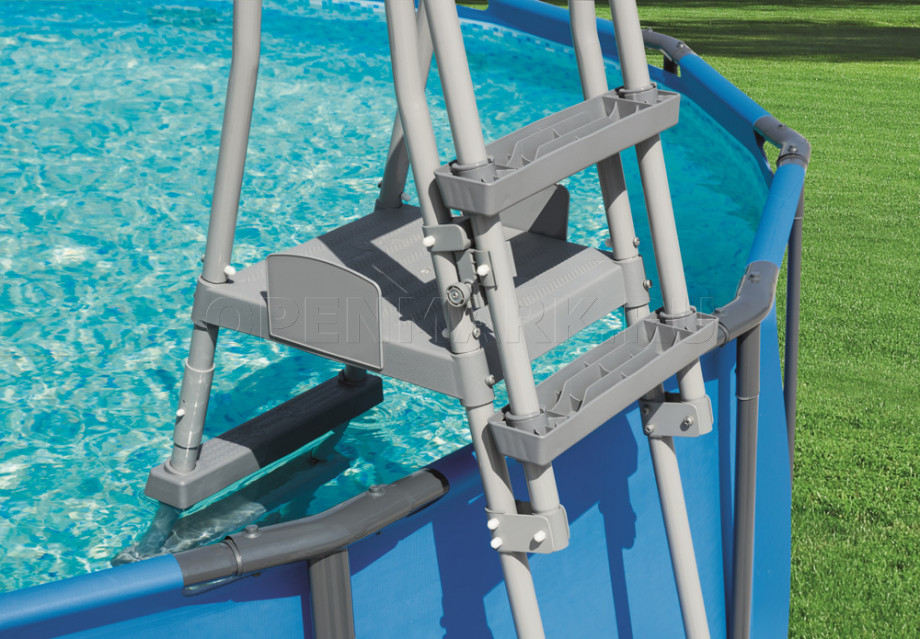    Bestway 58332 Pool Ladder     132 