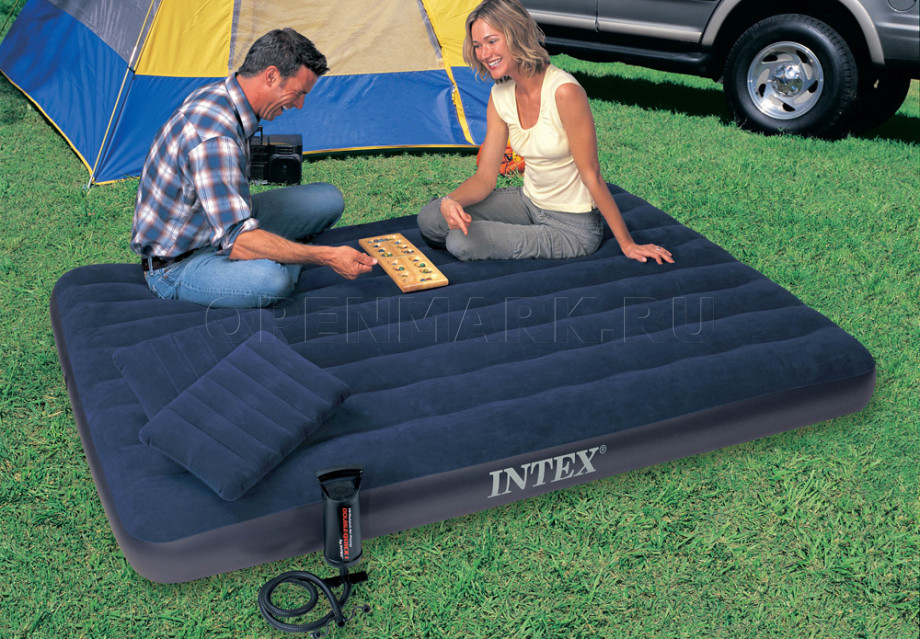 Двуспальный надувной матрас Intex 64765 Classic Downy Airbed + ручной насос + 2 подушки