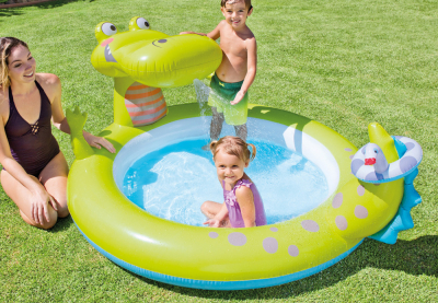 Надувной детский бассейн с фонтанчиком Крокодил Intex 57431NP Gator Spray Pool (от 2 лет)