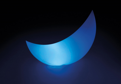 Надувной светящийся полумесяц Intex 68693 LED Floating Crescent