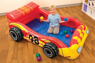 Надувная кровать - игровой центр Intex 48665NP Ball Toyz Racer Airbed (от 3 до 6 лет)
