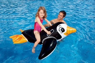 Надувной пенгвин для игр на воде Intex 56558NP Lil Penguin Ride-On (от 3 лет)